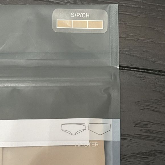 UNDER ARMOUR Women's UA Pure Stretch Hipster Underwear Small Nude NWT 3-pack - Picture 4 of 11